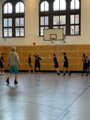 Basketball_2_1818023093691