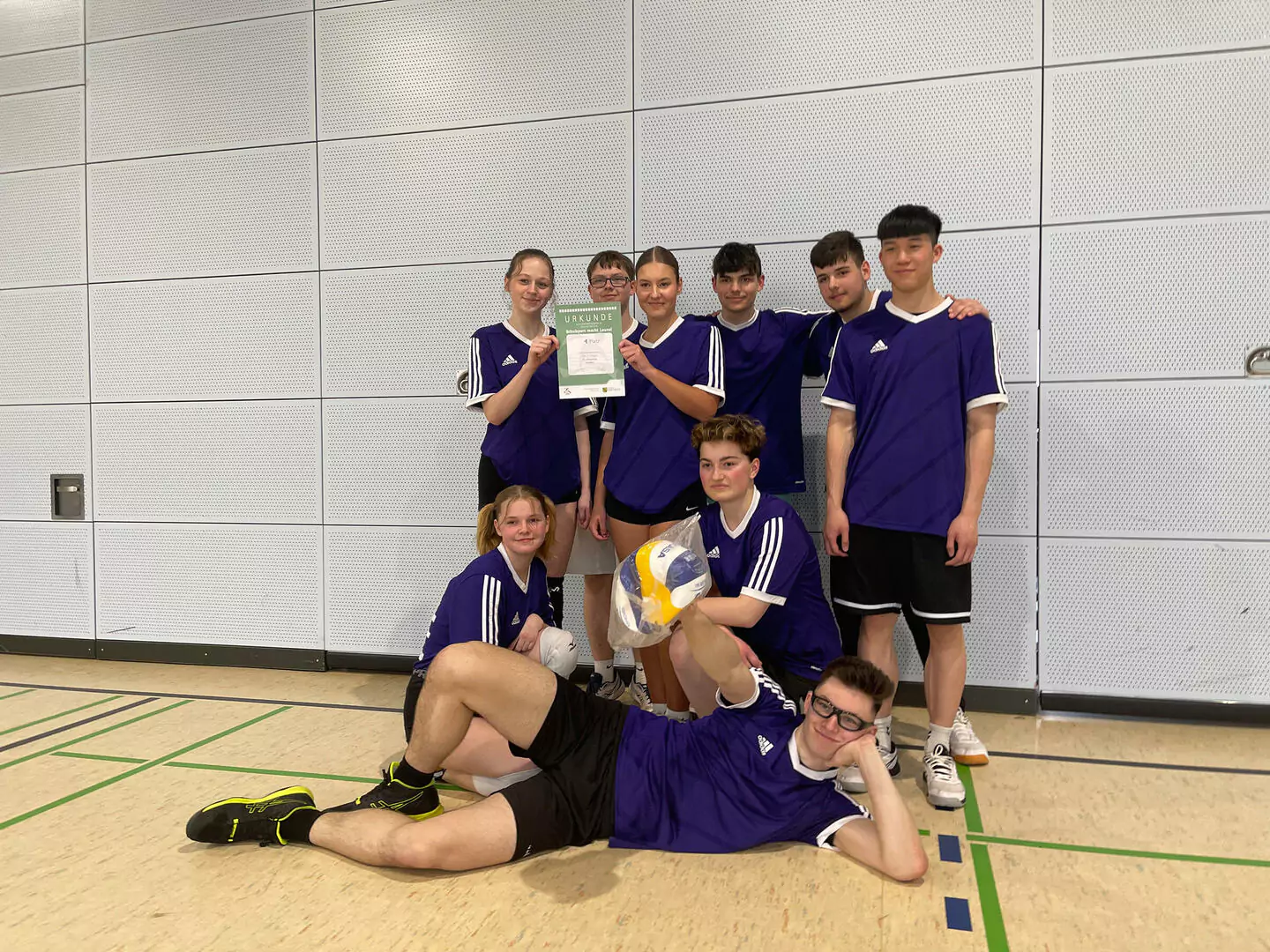 Volleyballmixturnier der Oberschulen im Dresdner Westen - Freitags nach Eins (nach 13:00 Uhr)